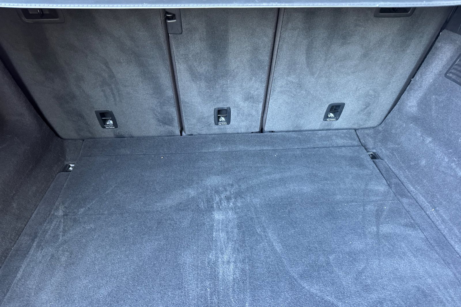 Used 2019 Audi Q8 Prestige w/ Towing Package image 15