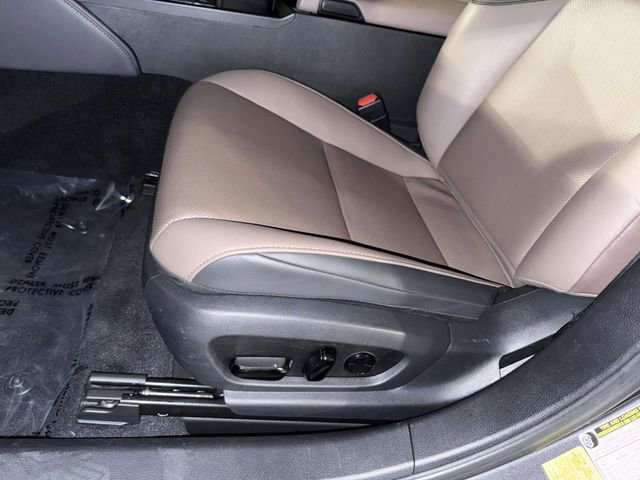Certified 2023 Lexus ES 350 w/ Premium Package image 3