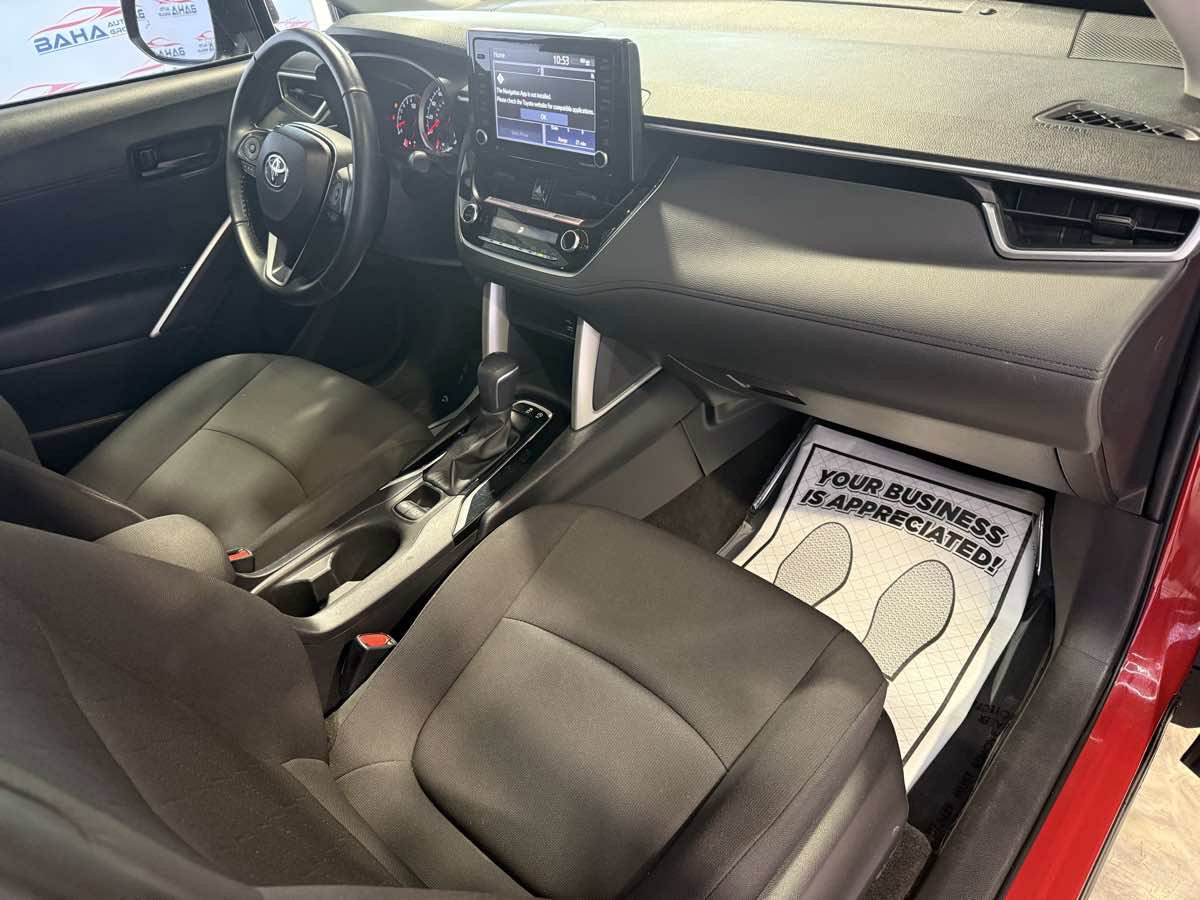 Used 2022 Toyota Corolla Cross LE w/ Moonroof Package image 47