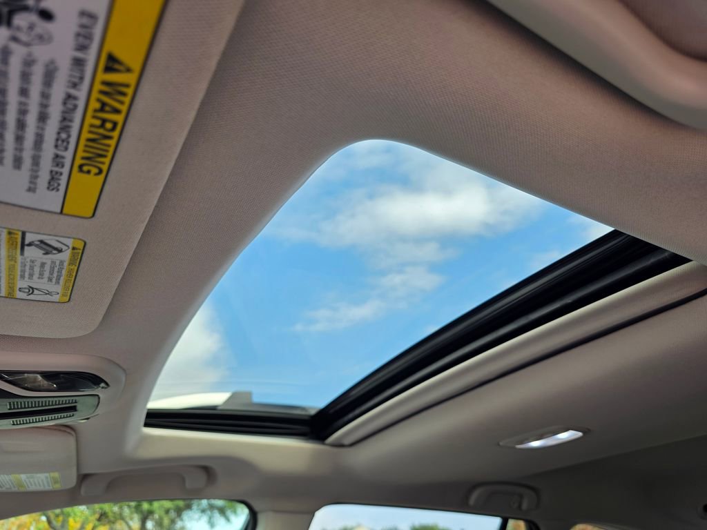 Used 2024 Subaru Outback Touring XT w/ Popular Package #2 image 14