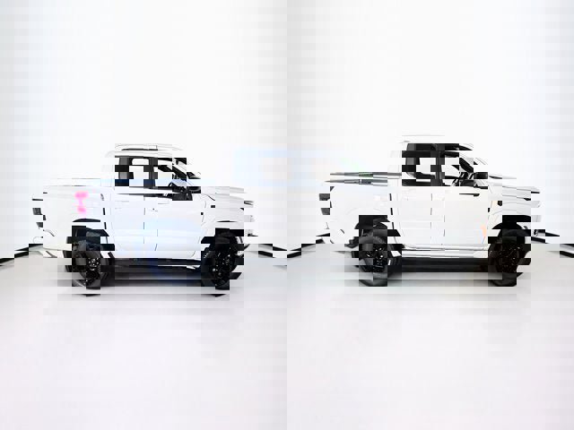 New 2026 Nissan Frontier SV w/ SV Convenience Package image 4