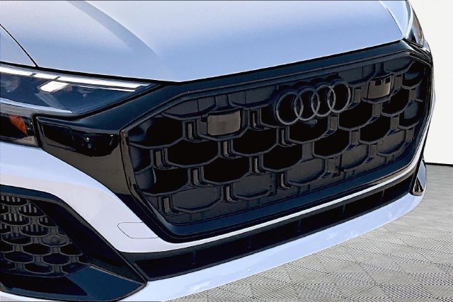 New 2026 Audi Q8 Premium Plus AWD/4WD image 30