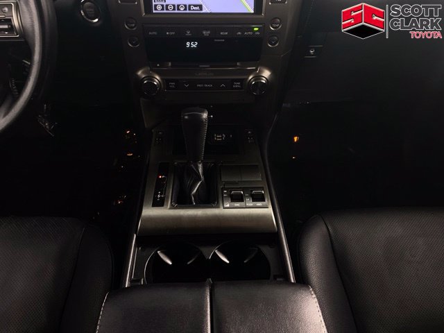 Used 2014 Lexus GX 460 w/ Premium Package AWD/4WD image 24