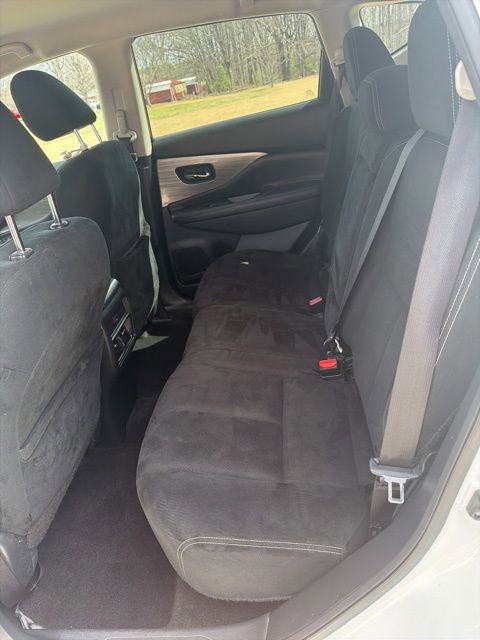 Used 2018 Nissan Murano SV image 10