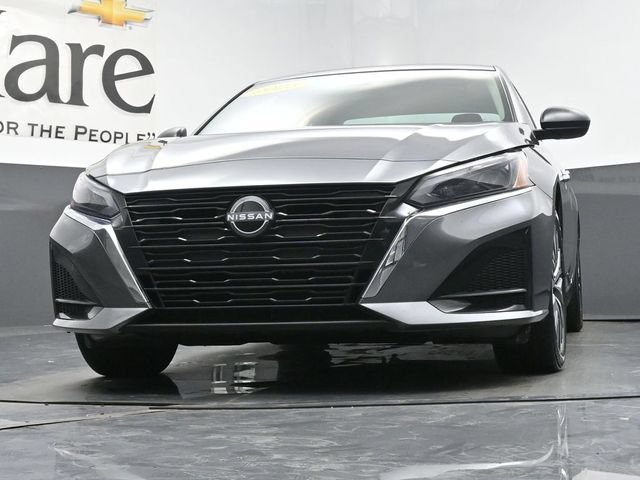 Used 2025 Nissan Altima 2.5 SV AWD/4WD image 71