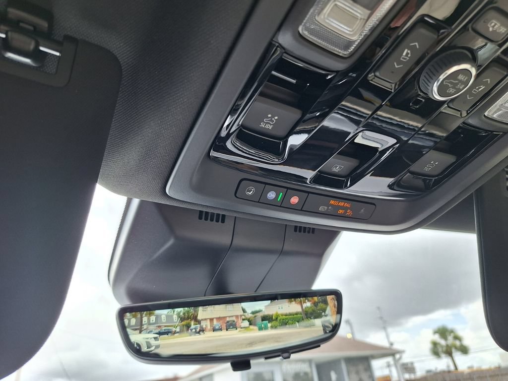 New 2026 Cadillac Escalade Sport AWD/4WD image 15