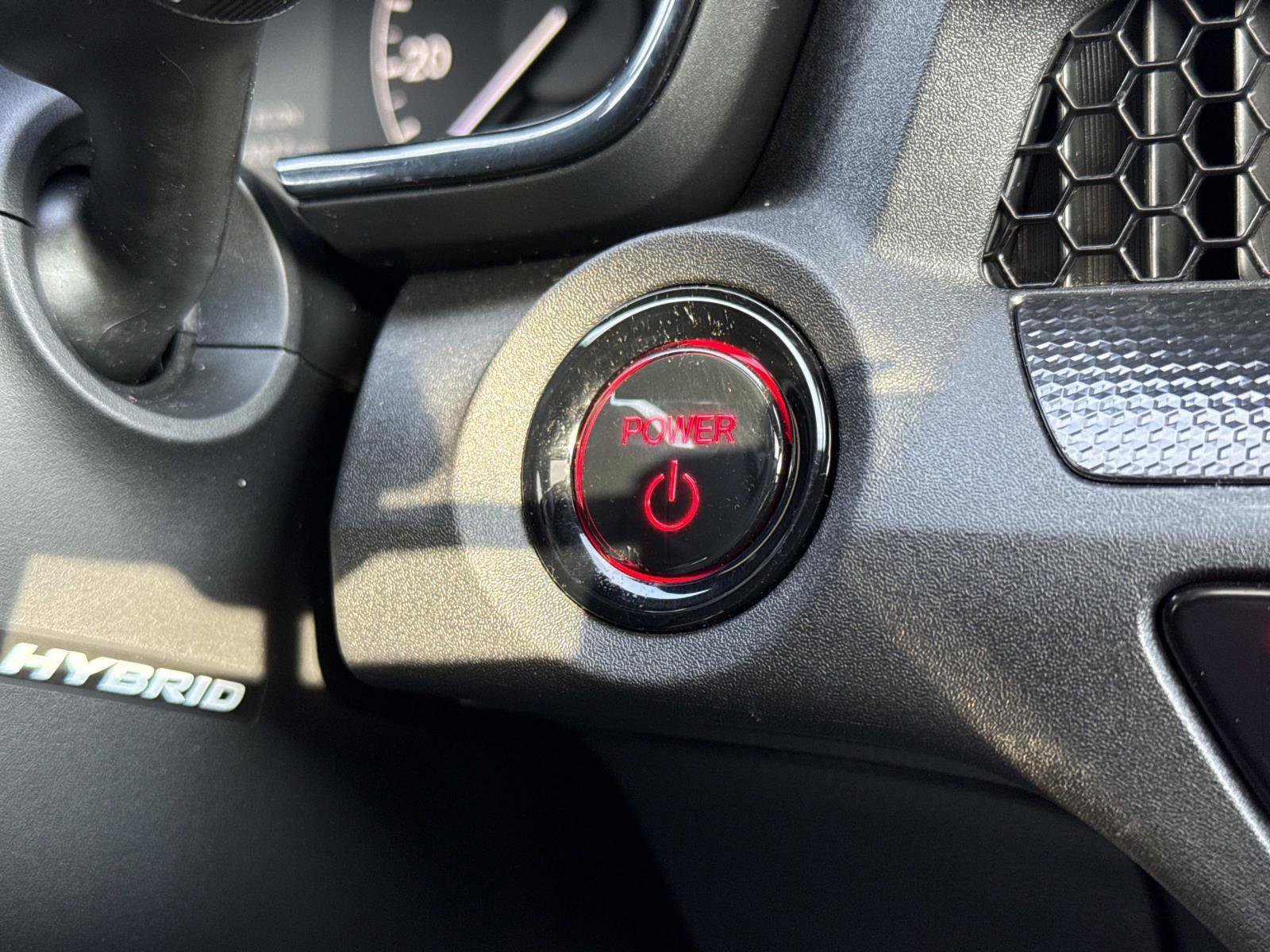 Used 2025 Honda CR-V Sport-L image 14