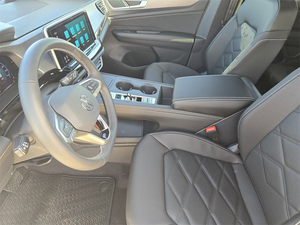 New 2026 Volkswagen Atlas Cross Sport SE image 11