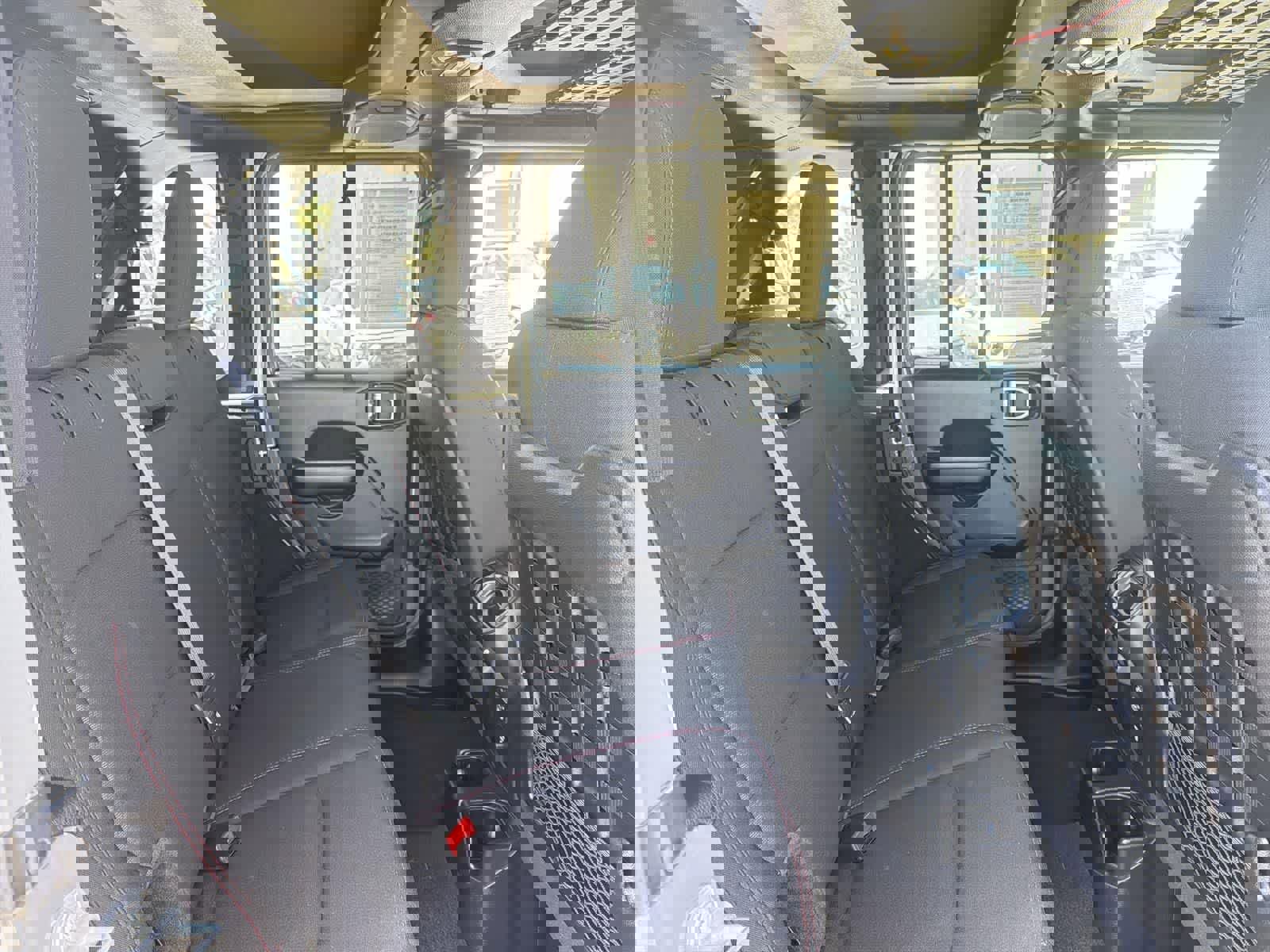 Used 2021 Jeep Wrangler Unlimited Rubicon image 32