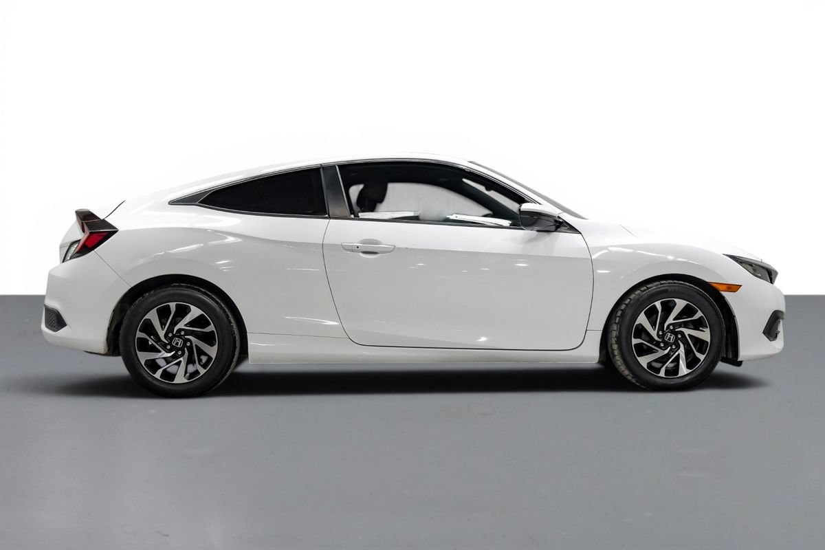 Used 2016 Honda Civic LX-P image 5