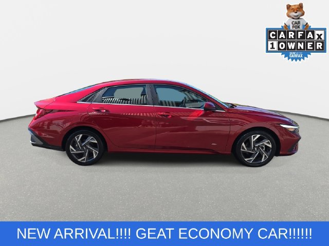 Used 2024 Hyundai Elantra SEL w/ Convenience Package FWD image 4