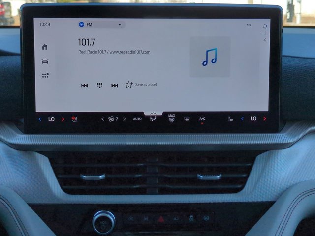 New 2026 Ford Explorer Active w/ Active Comfort Package image 18