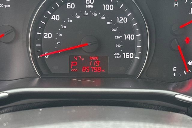 Used 2014 Kia Sorento LX image 23