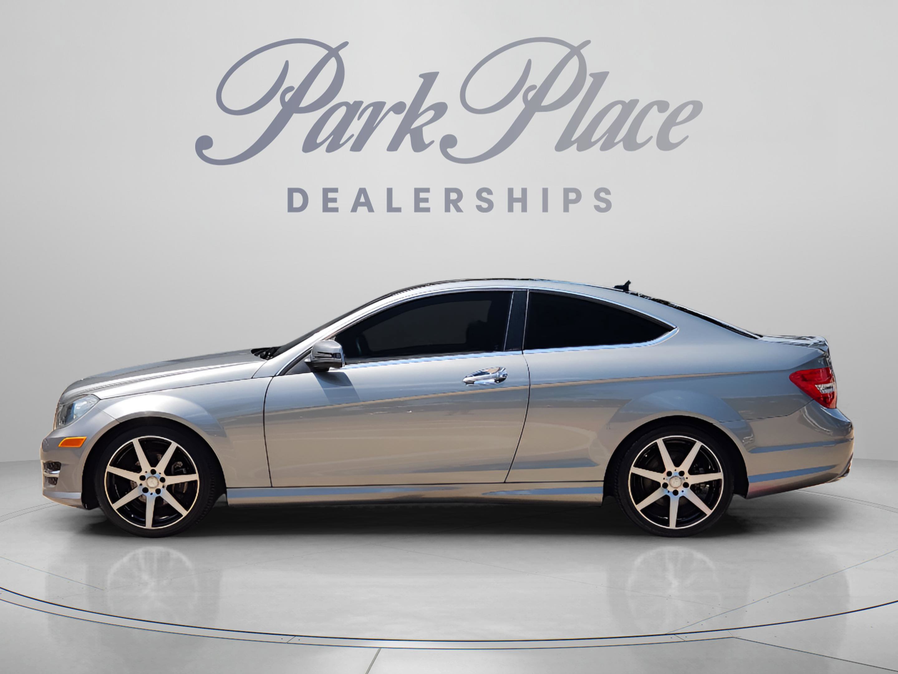 Used 2015 Mercedes-Benz C 250 Coupe video 2