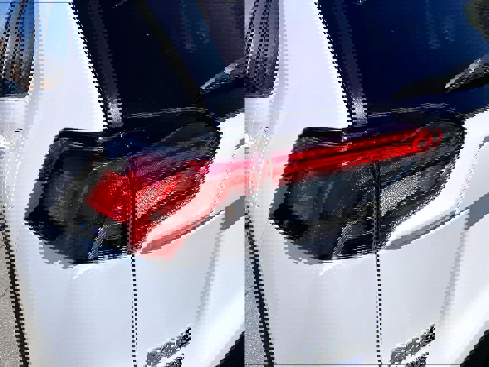 Used 2025 Toyota RAV4 LE image 34