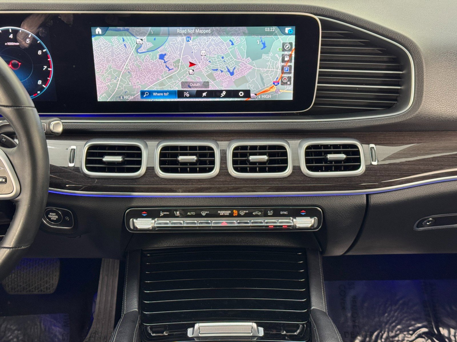 Used 2021 Mercedes-Benz GLE 350 w/ Premium Package image 25