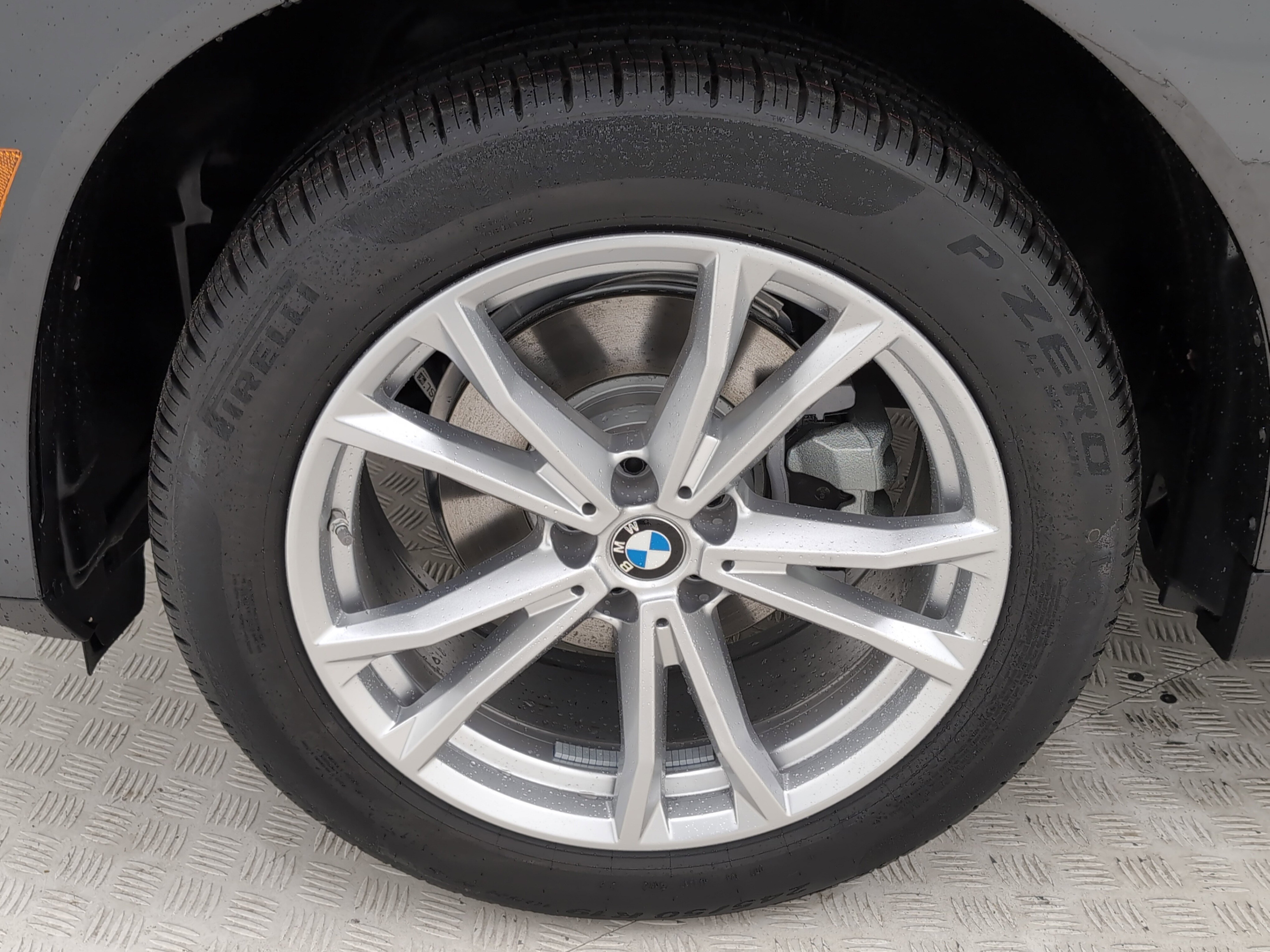 New 2025 BMW X3 xDrive30i w/ Premium Package image 10