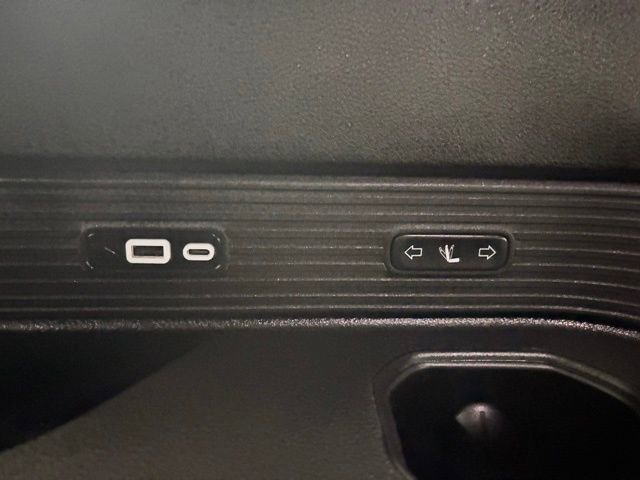 Used 2022 Jeep Wagoneer Series III w/ Premium Group I image 13