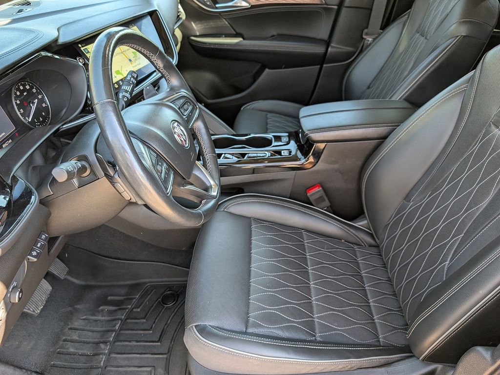 Used 2022 Buick Envision Avenir w/ Safety Package FWD image 14
