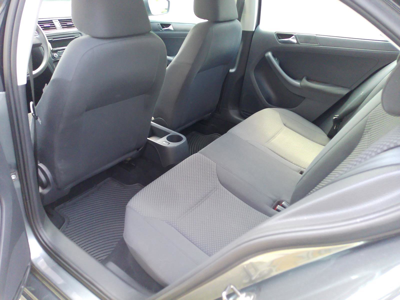 Used 2012 Volkswagen Jetta S FWD image 16