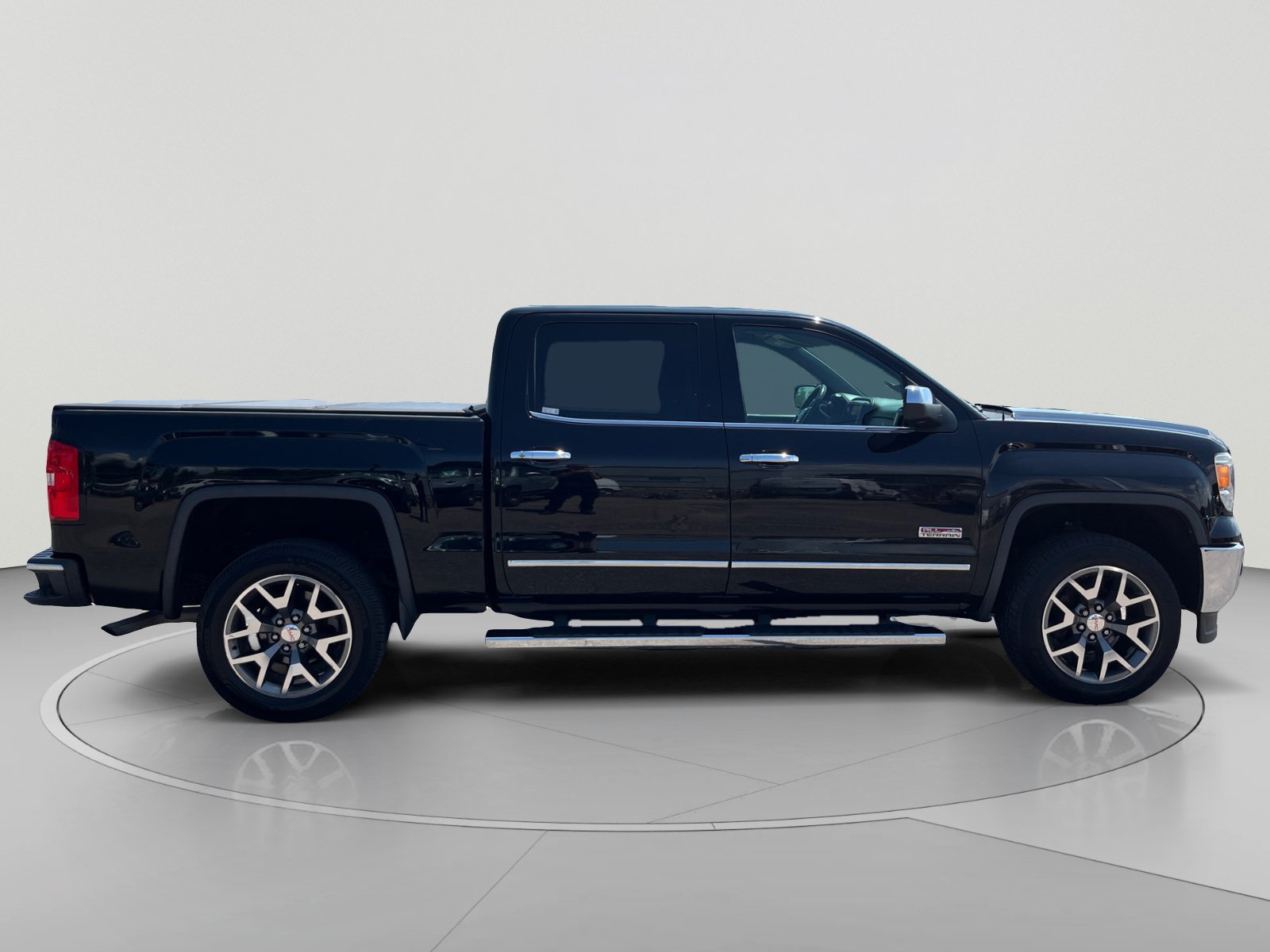 Used 2014 GMC Sierra 1500 SLT w/ All-Terrain Package AWD/4WD image 6