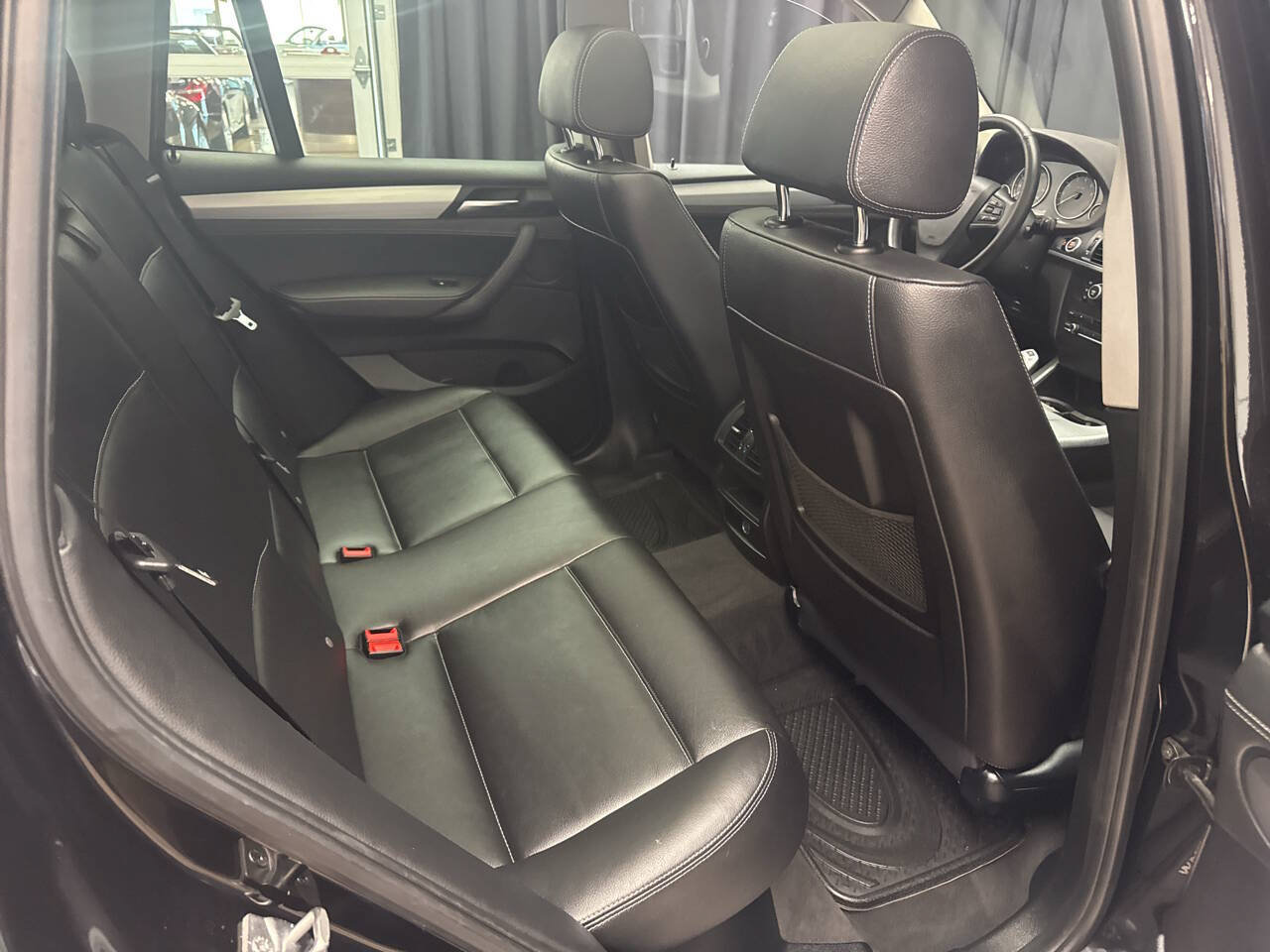 Used 2013 BMW X3 xDrive28i AWD/4WD image 32