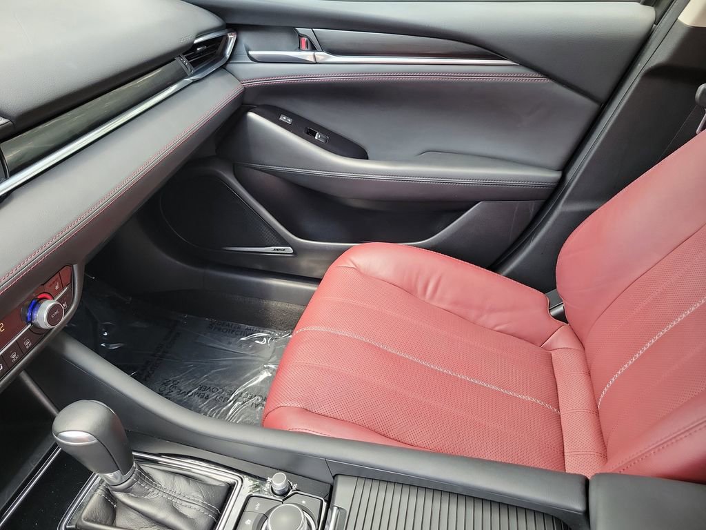 Used 2021 MAZDA MAZDA6 Carbon Edition FWD image 33