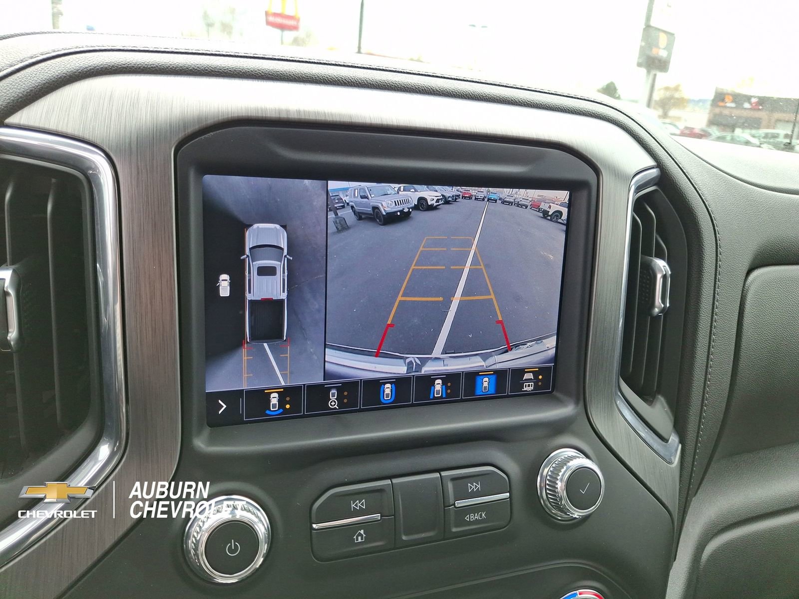 Used 2021 GMC Sierra 1500 Denali w/ Denali Ultimate Package image 17