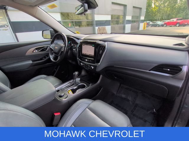 Certified 2019 Chevrolet Traverse LT w/ LT Premium Package AWD/4WD image 29