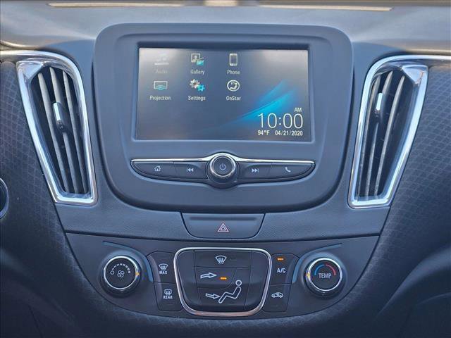 Certified 2017 Chevrolet Malibu LT FWD image 18