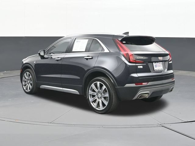 Used 2023 Cadillac XT4 Premium Luxury w/ Cold Weather Package FWD image 10