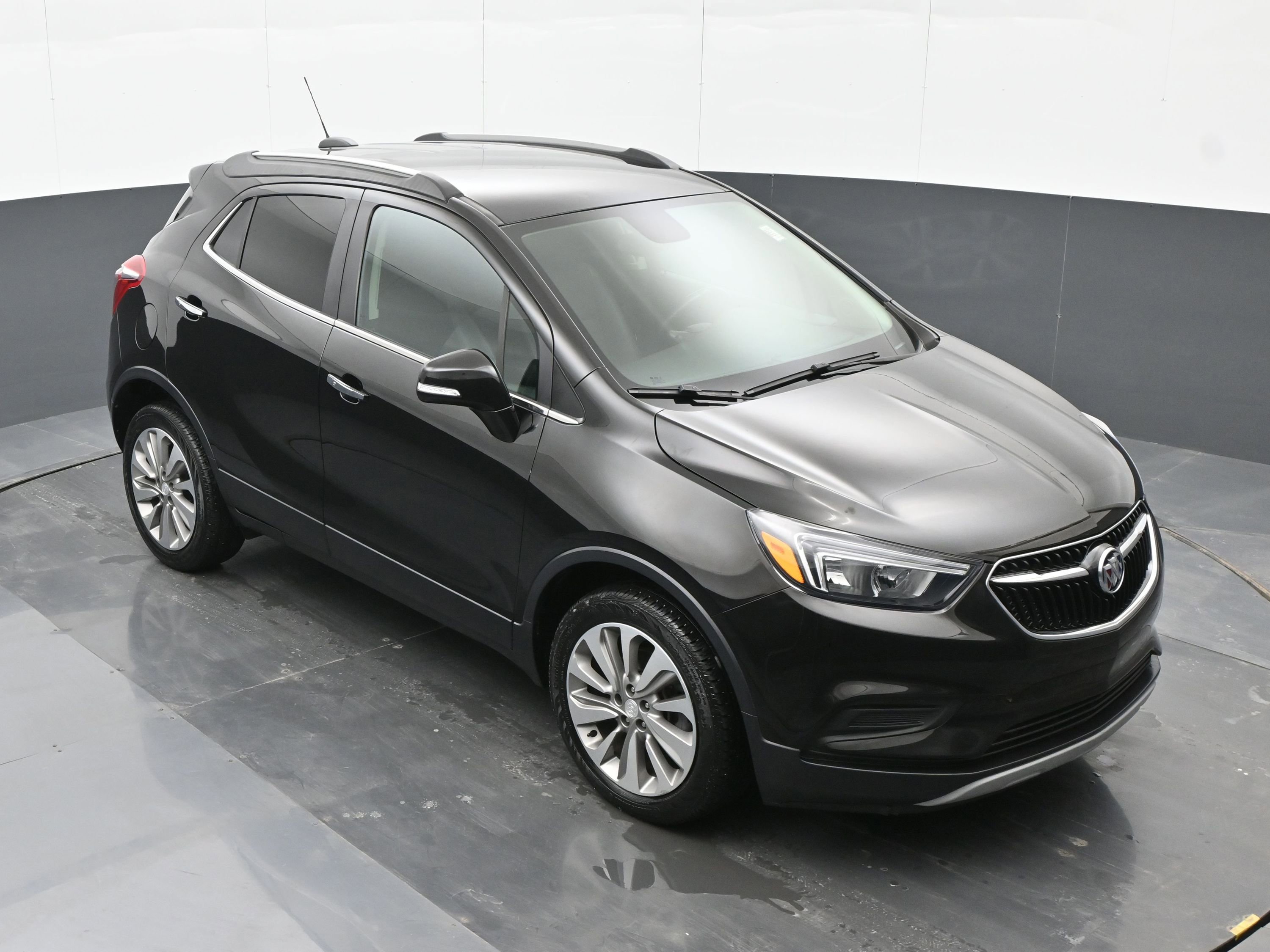 Used 2019 Buick Encore Preferred image 29