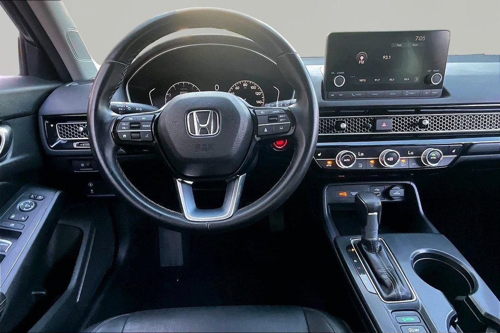 Used 2024 Honda Civic EX-L image 9