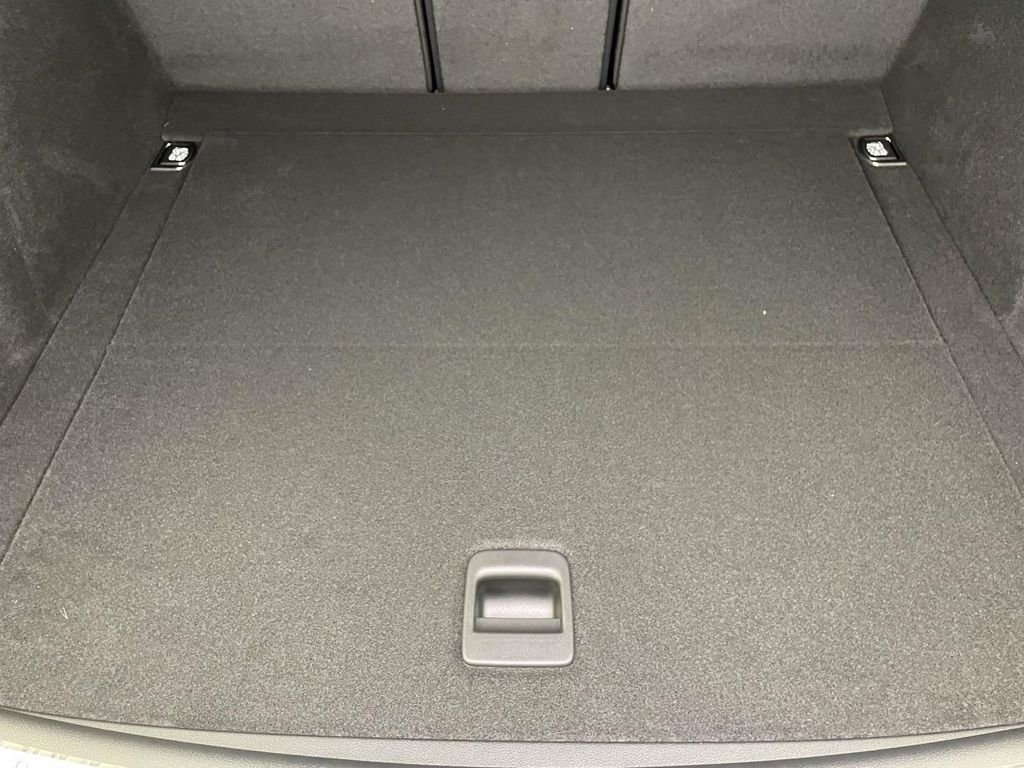 New 2026 Porsche Macan S image 19