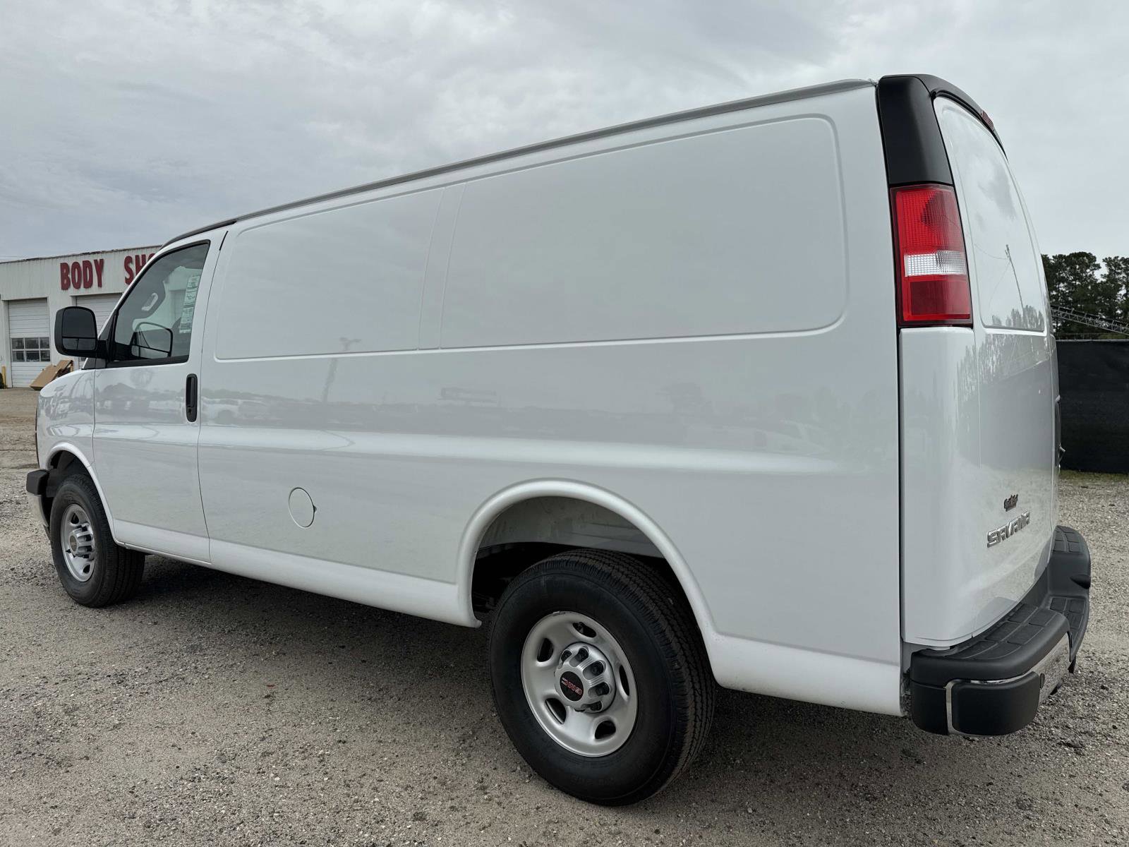 New 2025 GMC Savana 2500 w/ Driver Convenience Package image 5