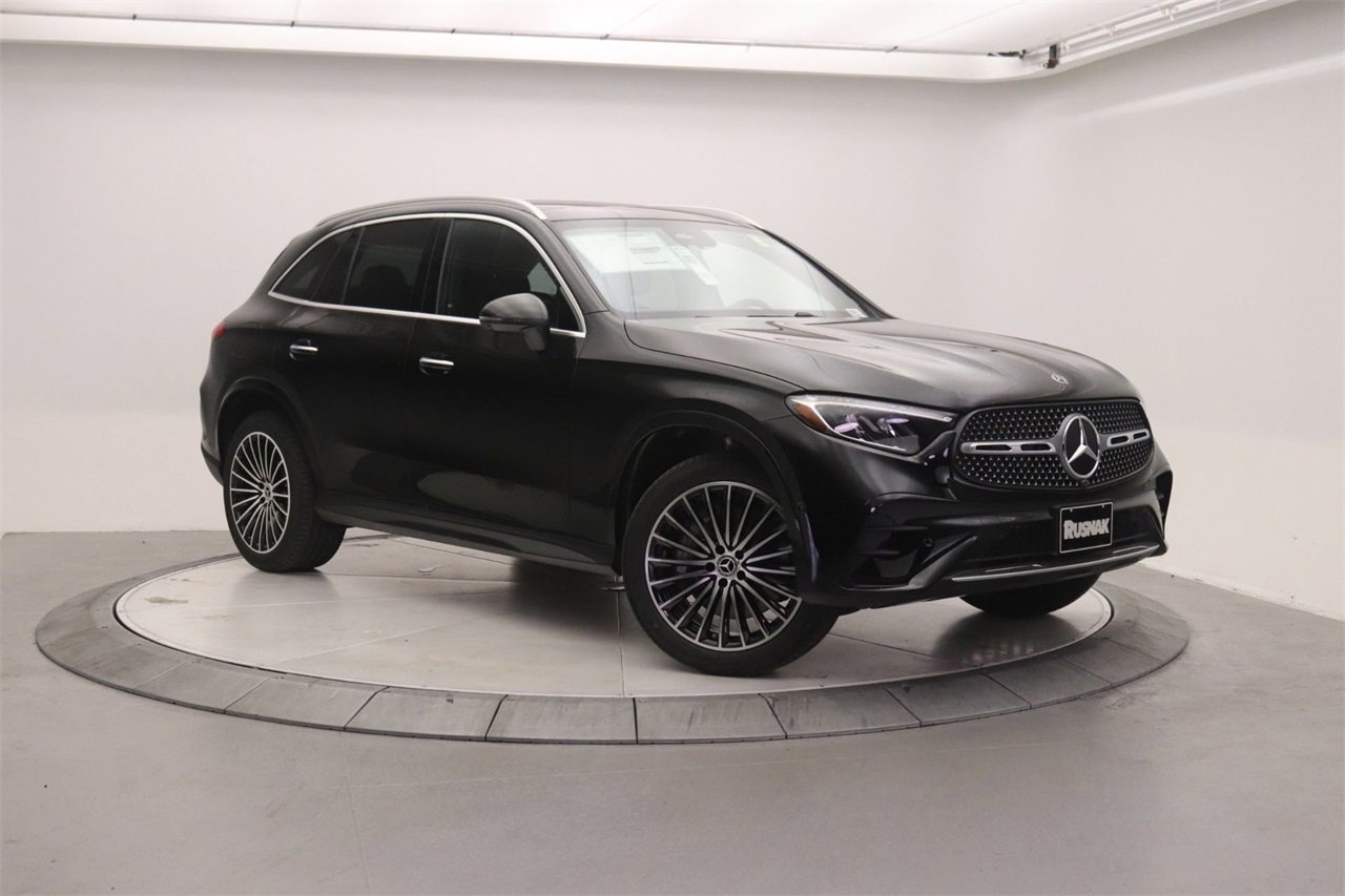 New 2026 Mercedes-Benz GLC 300
