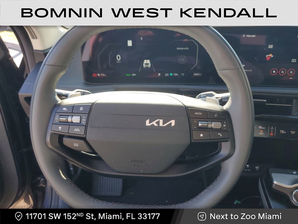 Used 2025 Kia EV6 Light image 27