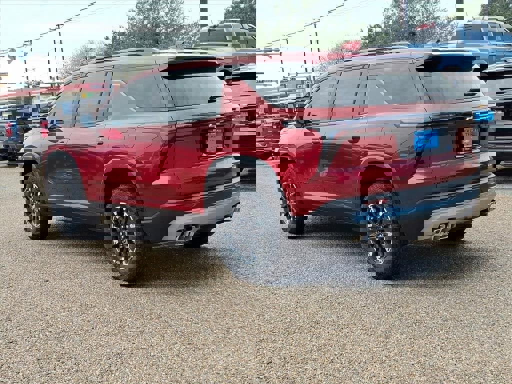 New 2026 Chevrolet Traverse Z71 image 3