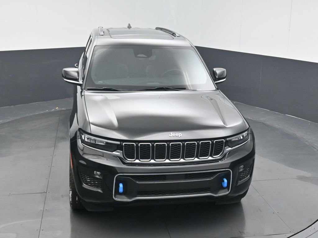 Used 2024 Jeep Grand Cherokee Overland w/ Luxury Tech Group IV image 6