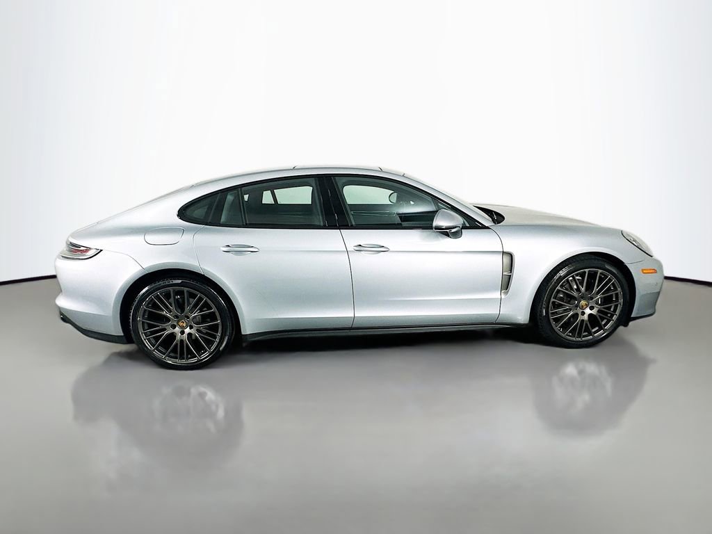 Certified 2023 Porsche Panamera 4 image 8