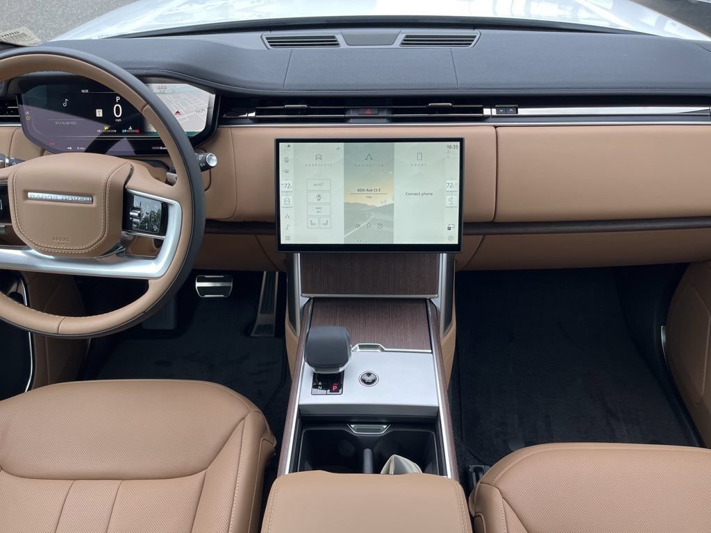 New 2026 Land Rover Range Rover Long Wheelbase SE AWD/4WD image 22