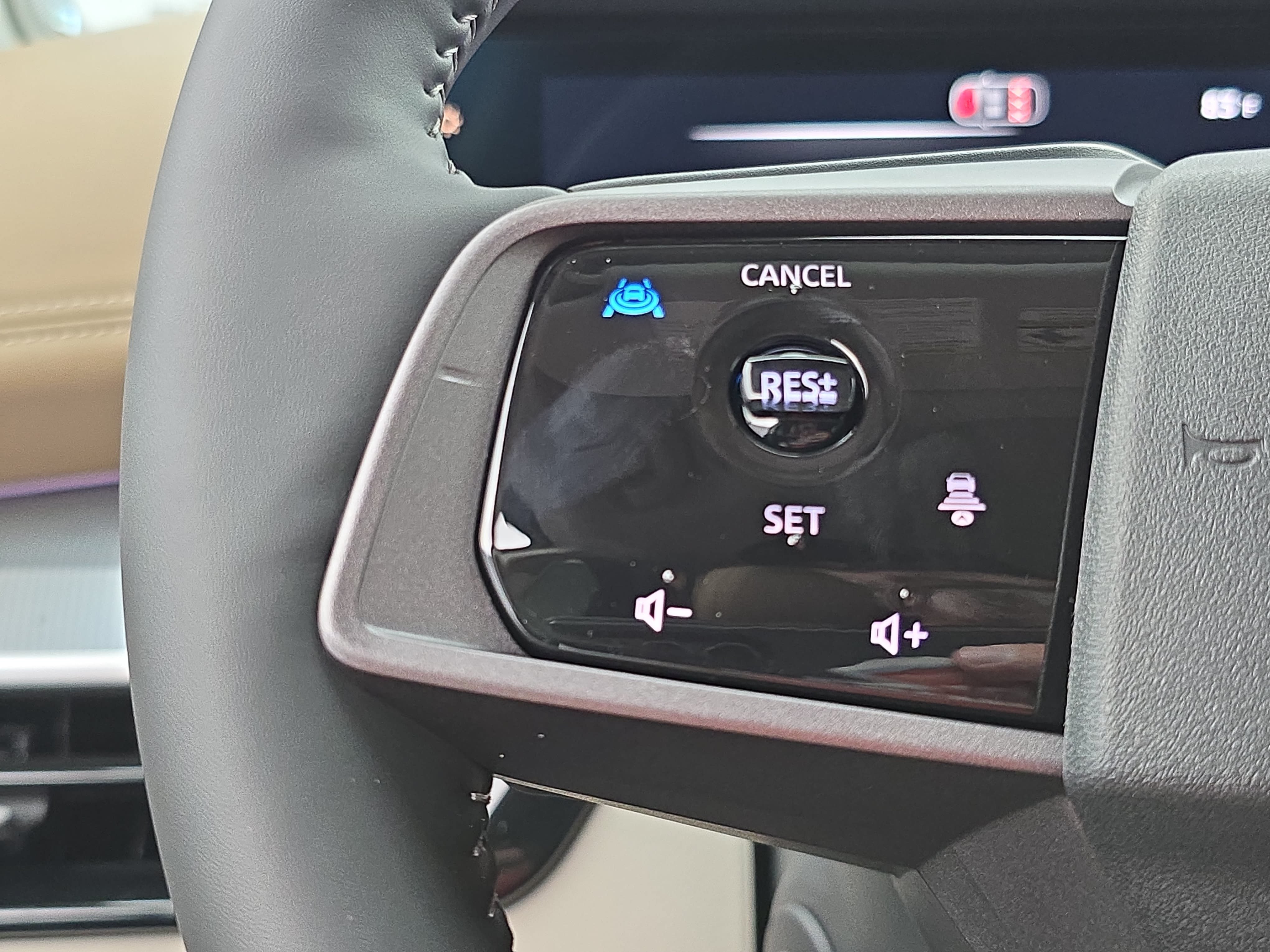 New 2026 Nissan Murano Platinum w/ Cargo Package AWD/4WD image 17