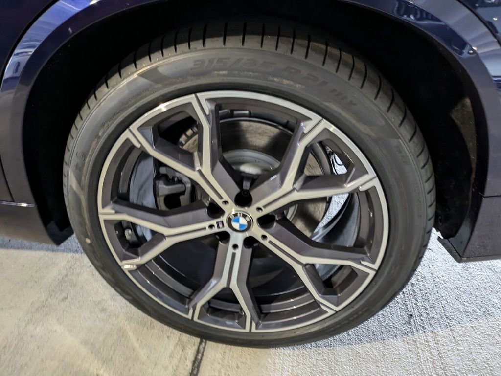 New 2026 BMW X5 xDrive50e AWD/4WD image 6