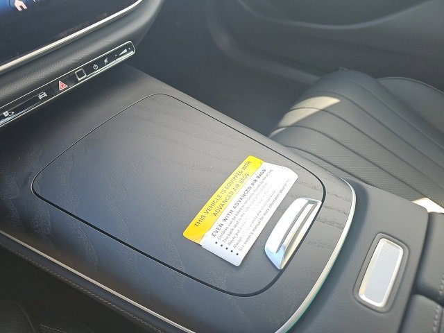 New 2026 Mercedes-Benz E 350 4MATIC Sedan image 22