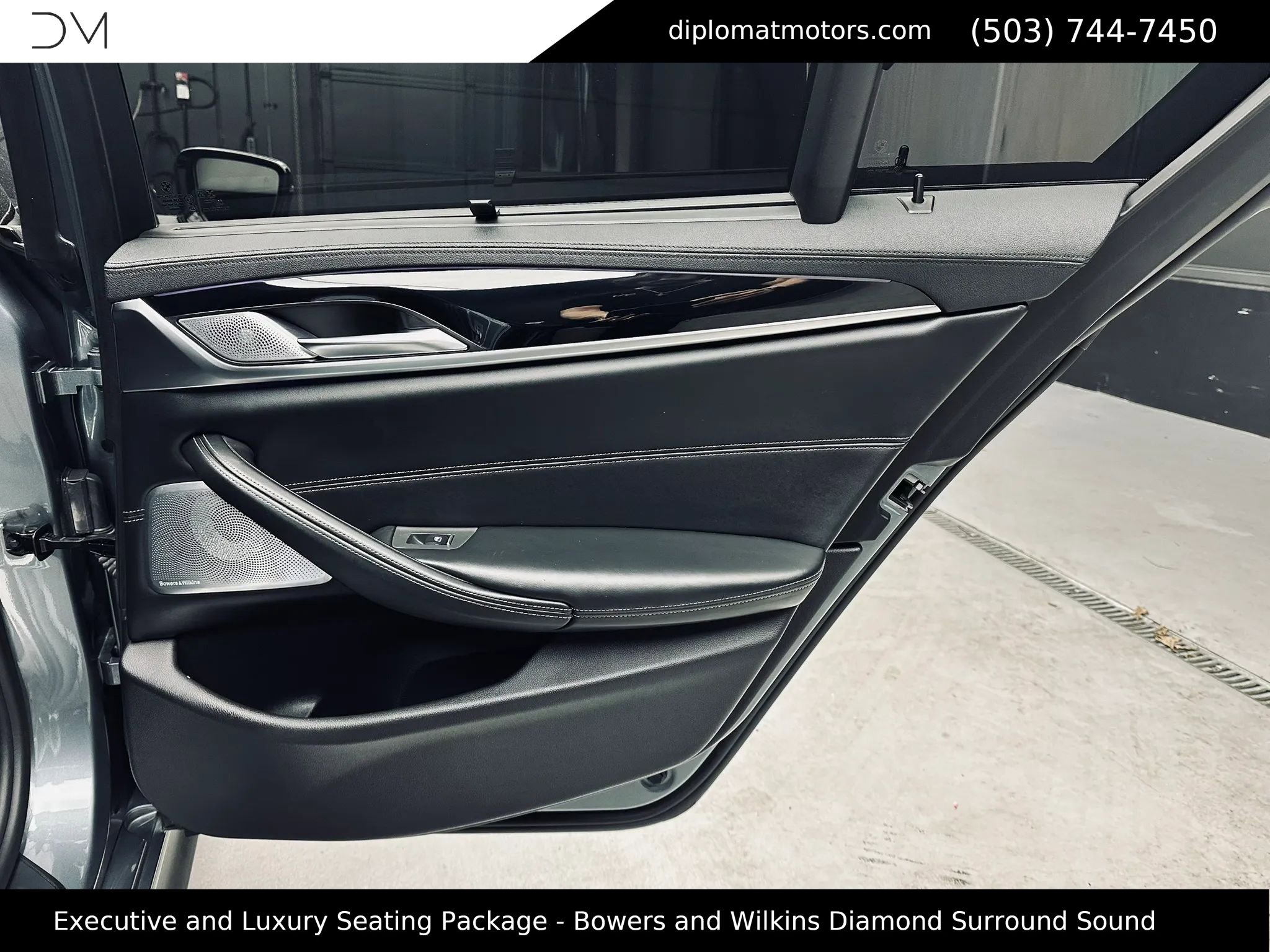 Used 2018 BMW M550i xDrive w/ Driving Assistance Package AWD/4WD image 27