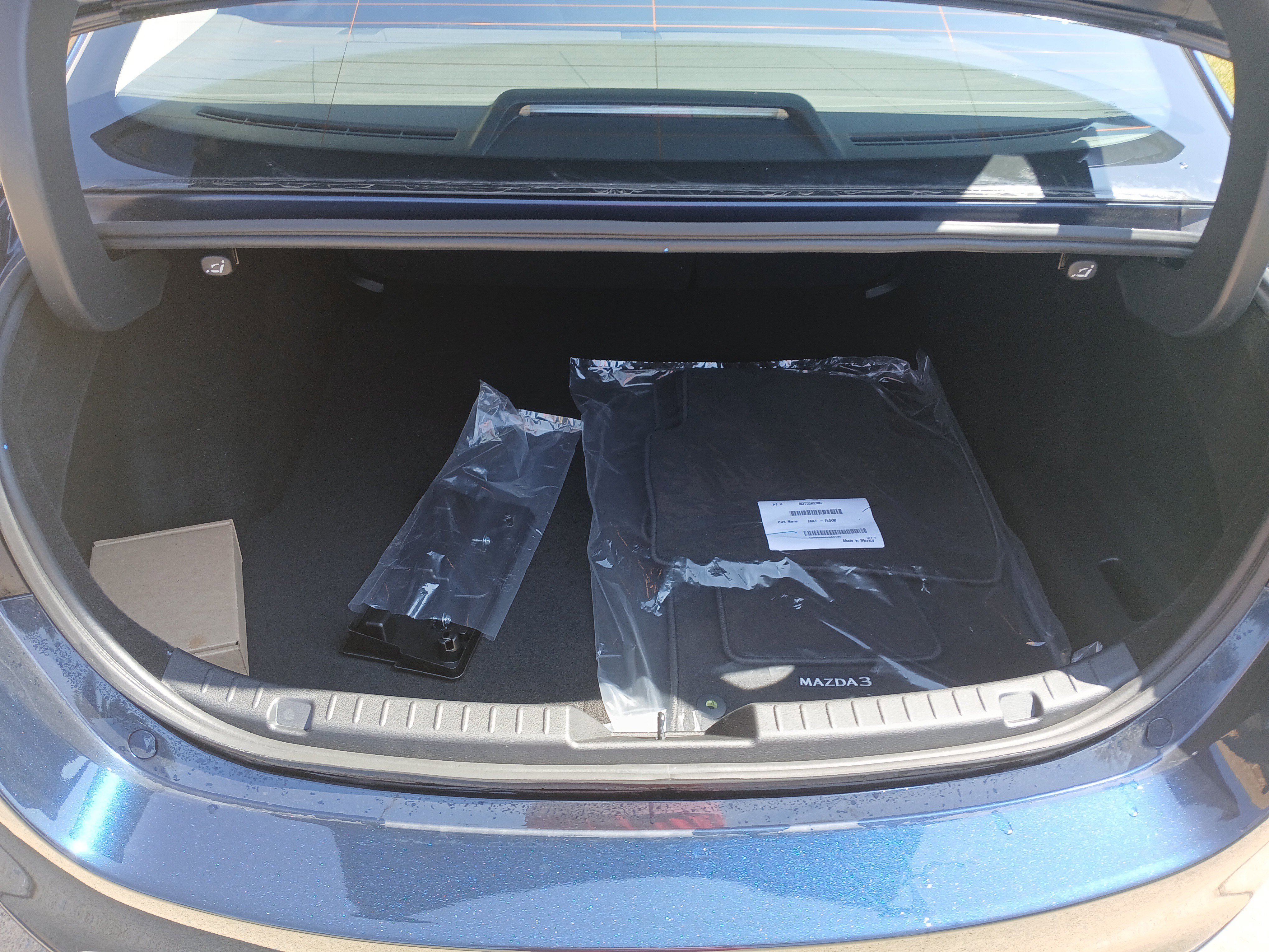 New 2025 MAZDA MAZDA3 s image 5