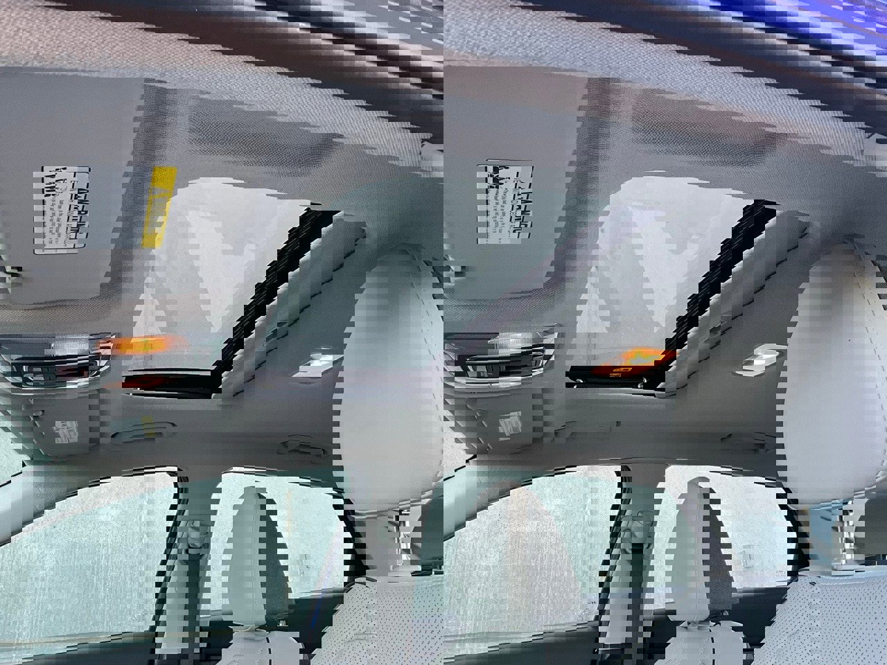 Used 2025 Hyundai Elantra Limited image 22