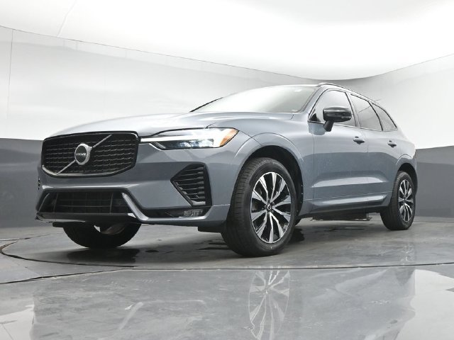 Used 2024 Volvo XC60 B5 Core w/ Protection Package Premier AWD/4WD image 35