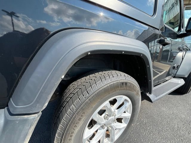 Used 2023 Jeep Wrangler Sport AWD/4WD image 8