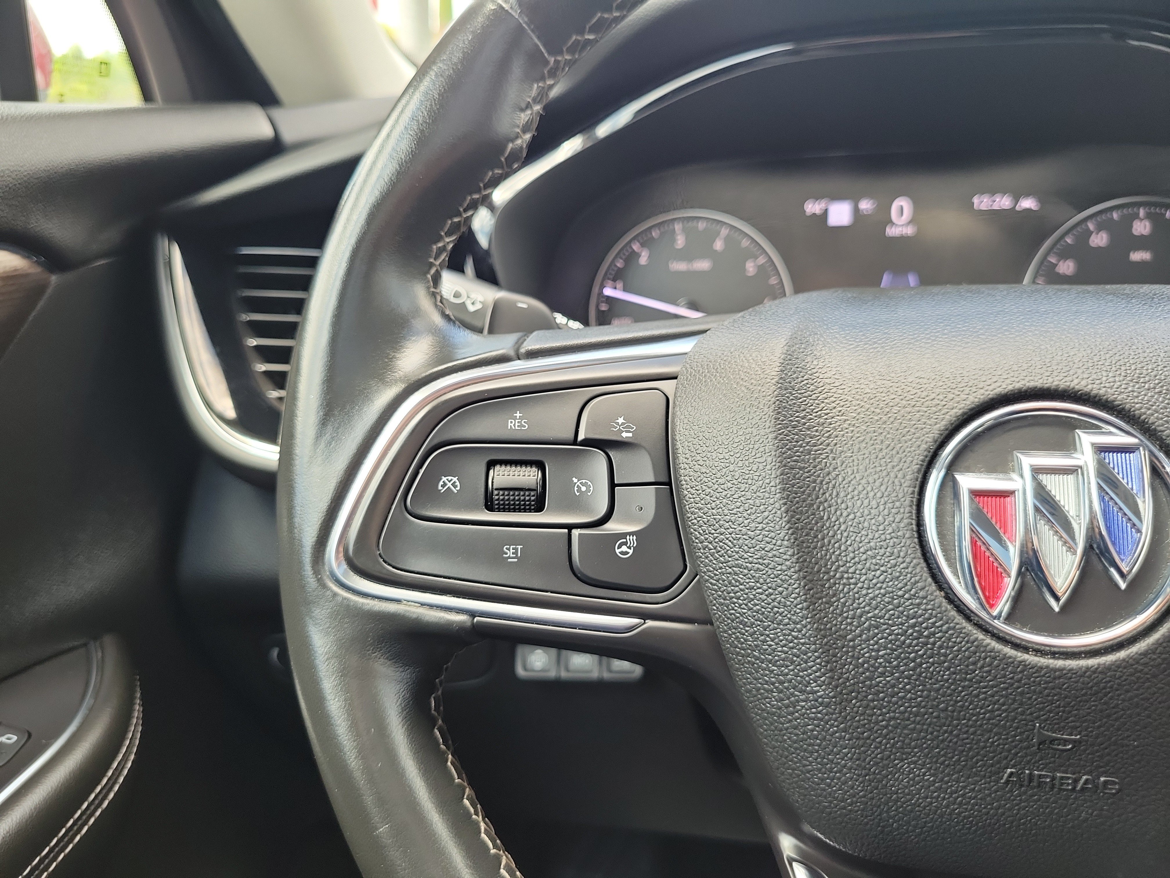 Used 2023 Buick Envision Avenir FWD image 21